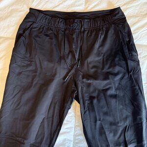 Lululemon Cropped Pants